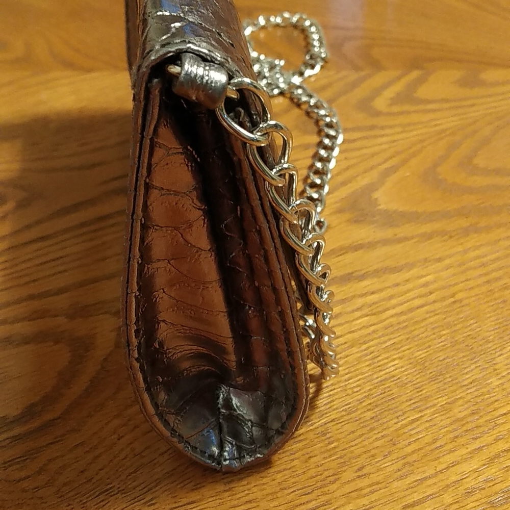 Laura Metallic Evening Clutch - Picture 3 of 8